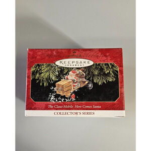 1997 Hallmark Keepsake Ornament The Claus-Mobile Here Comes Santa 19th In Series